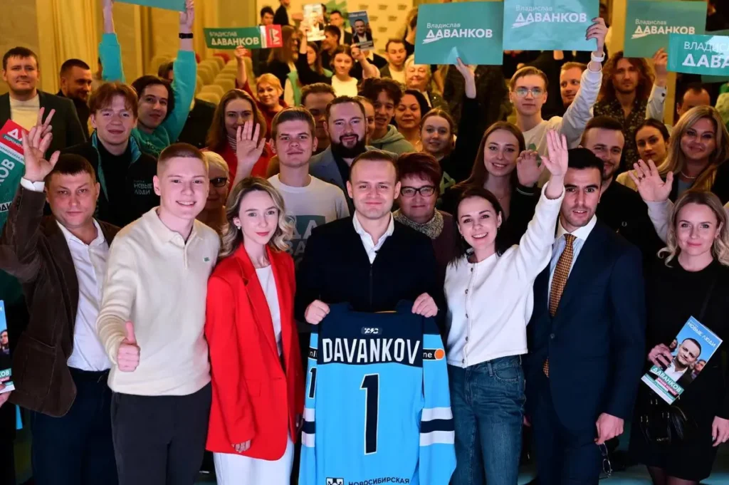Владислав Даванков во&nbsp;время своей предвыборной кампании в&nbsp;Новосибирске. Фото: telegram-канал «Даванков//Кандидат в&nbsp;президенты РФ».