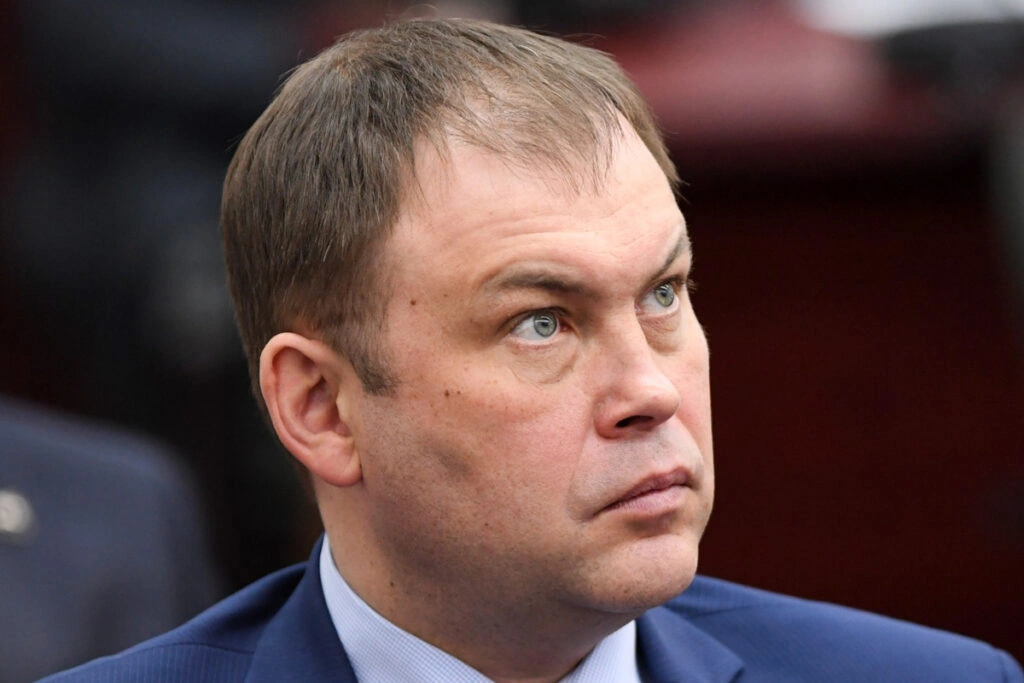 Илья Середюк во&nbsp;время пресс-конференции губернатора Кемеровской области Сергея Цивилева, Кемерово, 2019&nbsp;год.