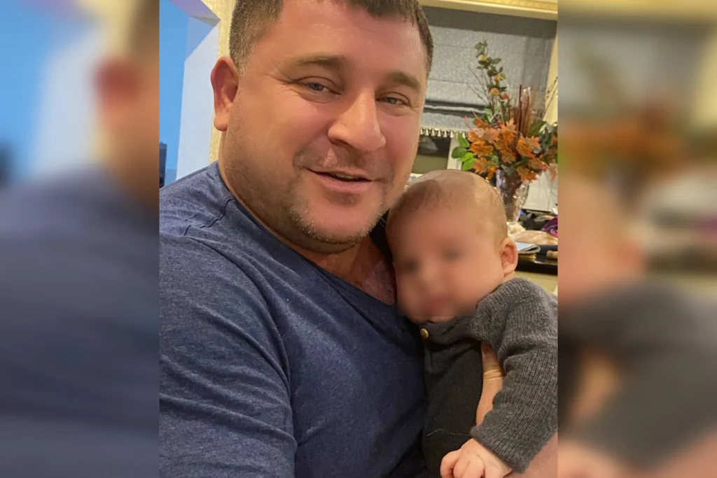 Чингизхан Шабазов с&nbsp;сыном.