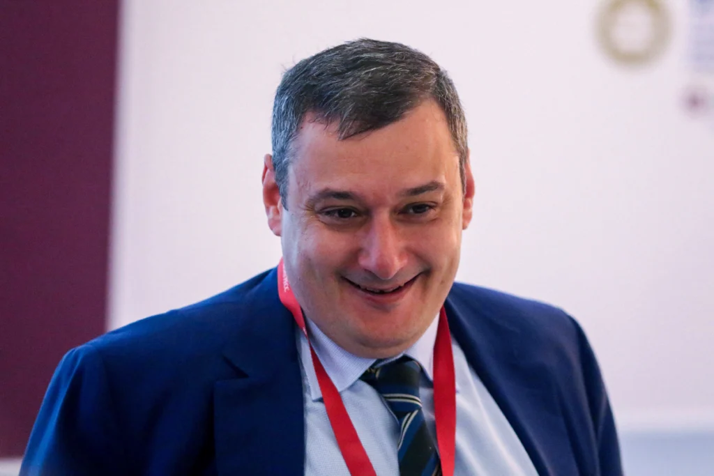 Александр Хинштейн