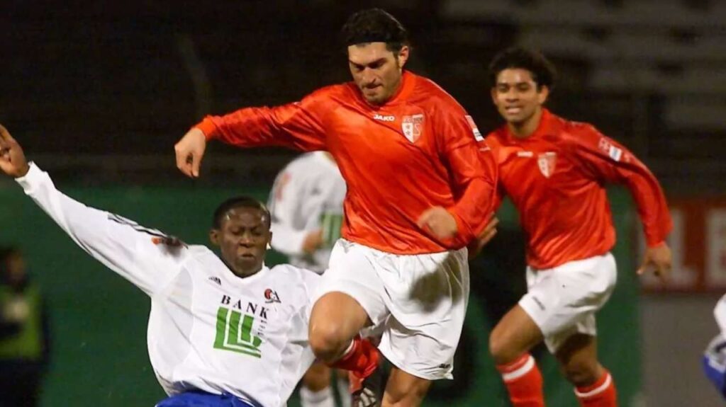 Михаил Кавелашвили до&nbsp;начала карьеры политика был профессиональным футболистом