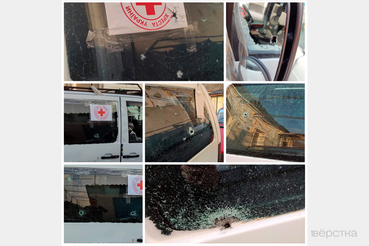 Пробитый пулями автомобиль Виктора Бондаренко, в&nbsp;котором он&nbsp;развозил гуманитарную помощь
