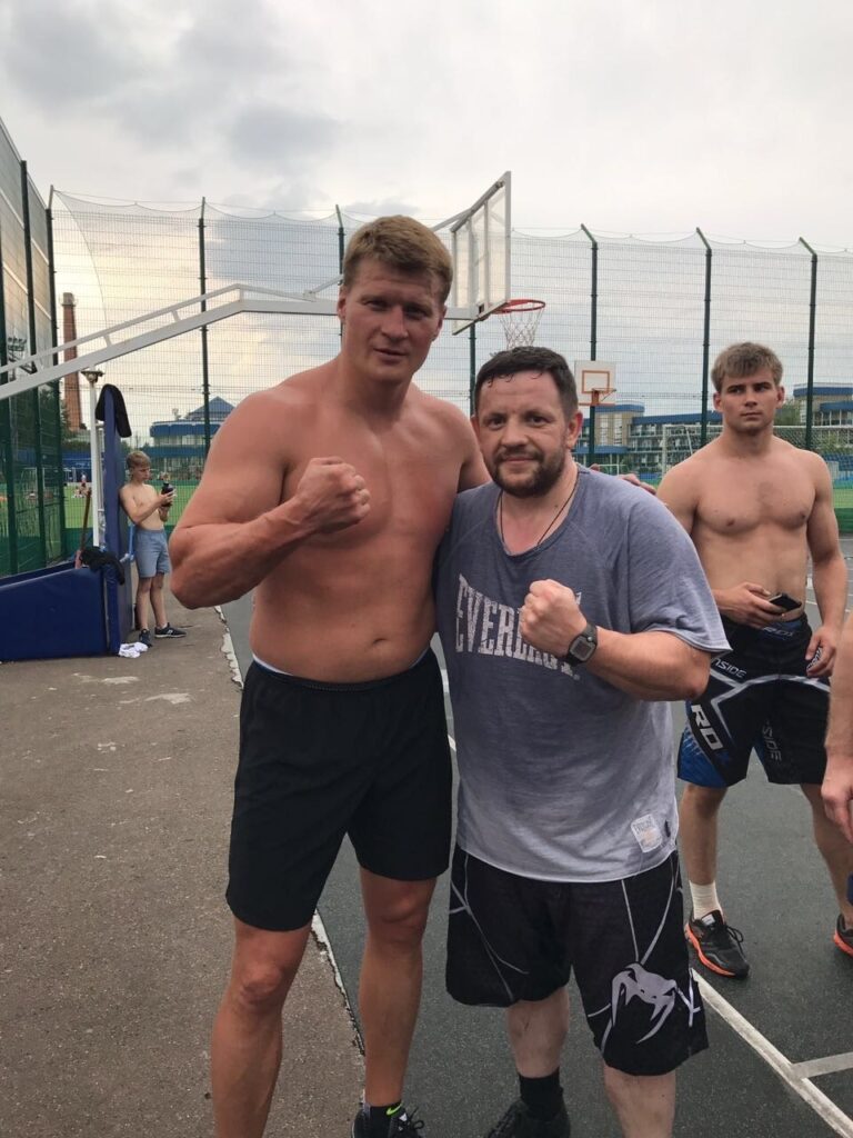 Близкий к&nbsp;ФСБ юрист Андрей Стебенев купил два бизнес-джета за&nbsp;$30 млн: Bombardier – Global Express (RA-73584) и&nbsp;Challenger 850 (RA-67677)