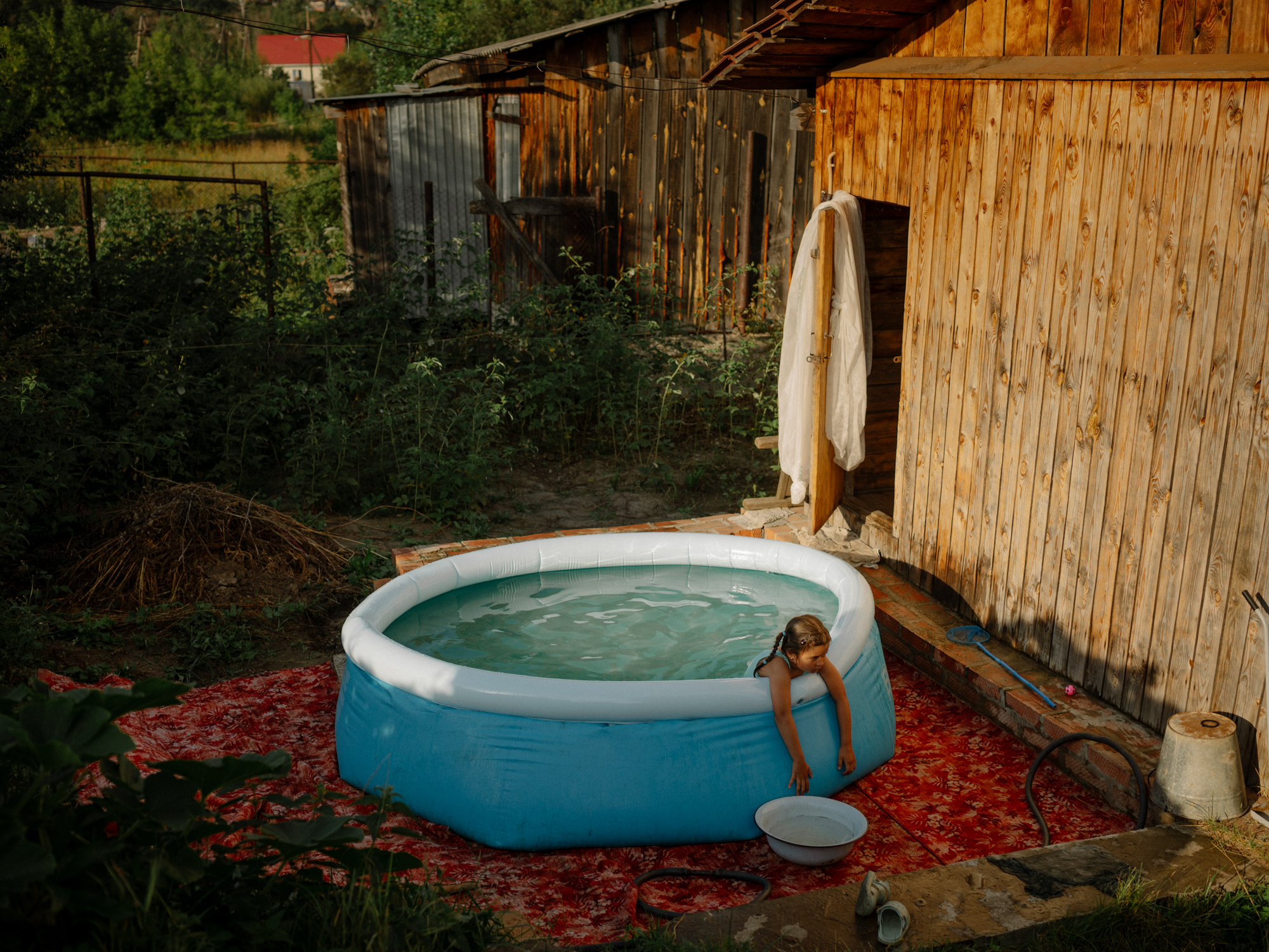 Фотограф Алёна Кардаш, много лет живущая в&nbsp;Германии, рассказывает о&nbsp;своих редких поездках в&nbsp;родной Томск и&nbsp;о&nbsp;том, как восприятие дома изменилось после начала «СВО»