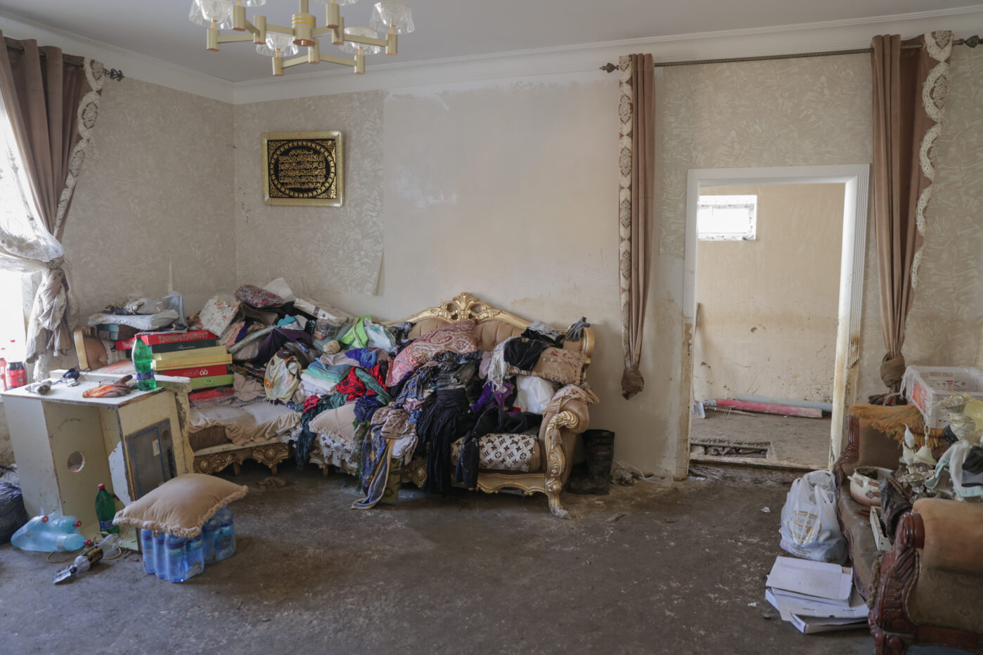 Во&nbsp;время наводнения в&nbsp;Дагестане погибли не&nbsp;менее семи человек, разрушены десятки домов