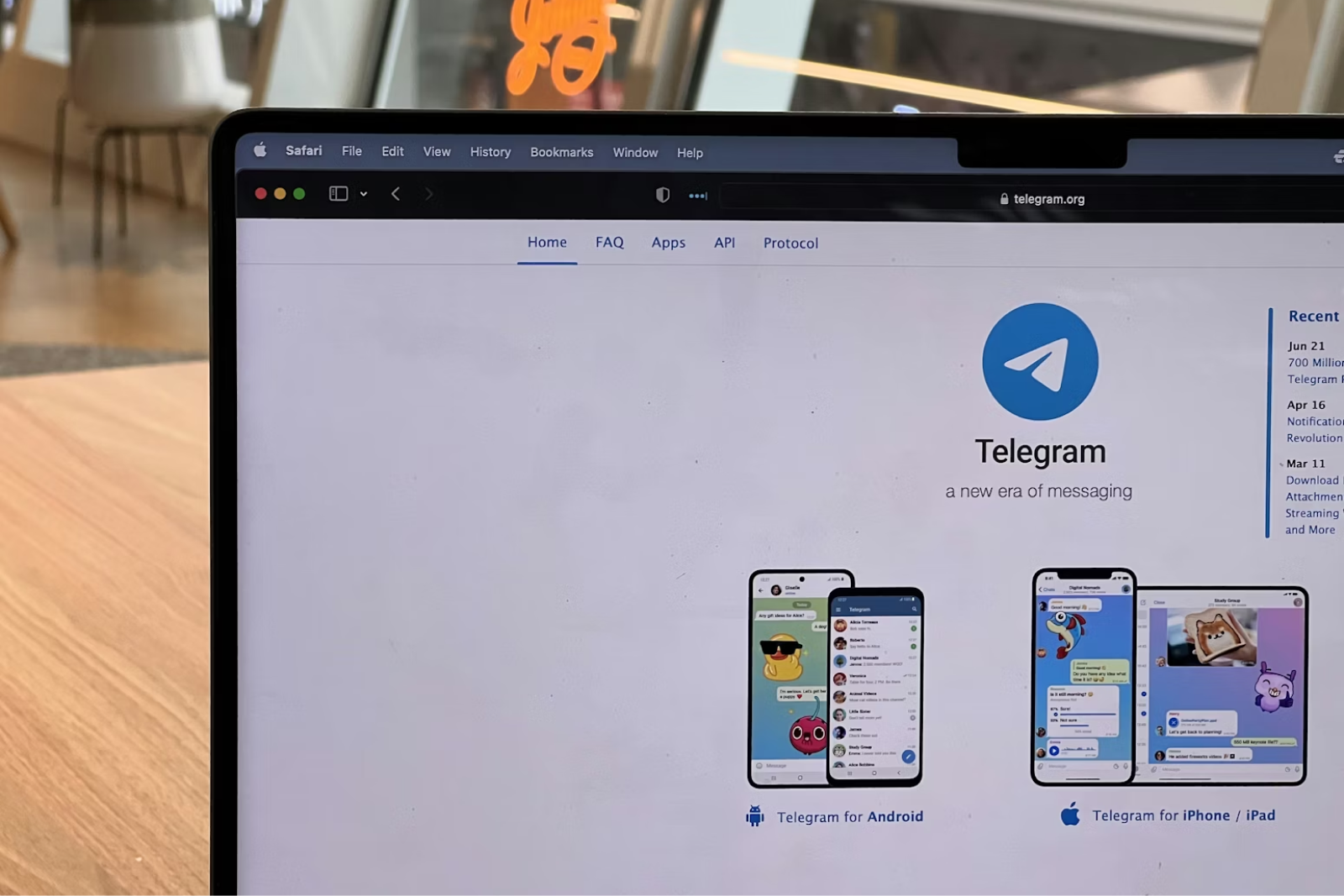 Ускорить работу Telegram может прокси-сервер: промежуточный сервис, перенаправляющий через себя связь с&nbsp;серверами мессенджера